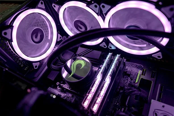 Computador montado ou recuperado pela TI Solução